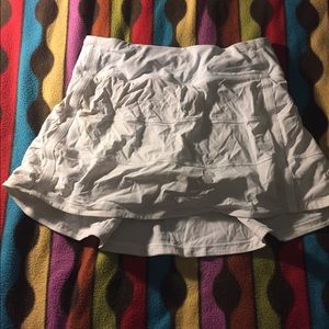 Lululemon pure white Pace Rival Skirt